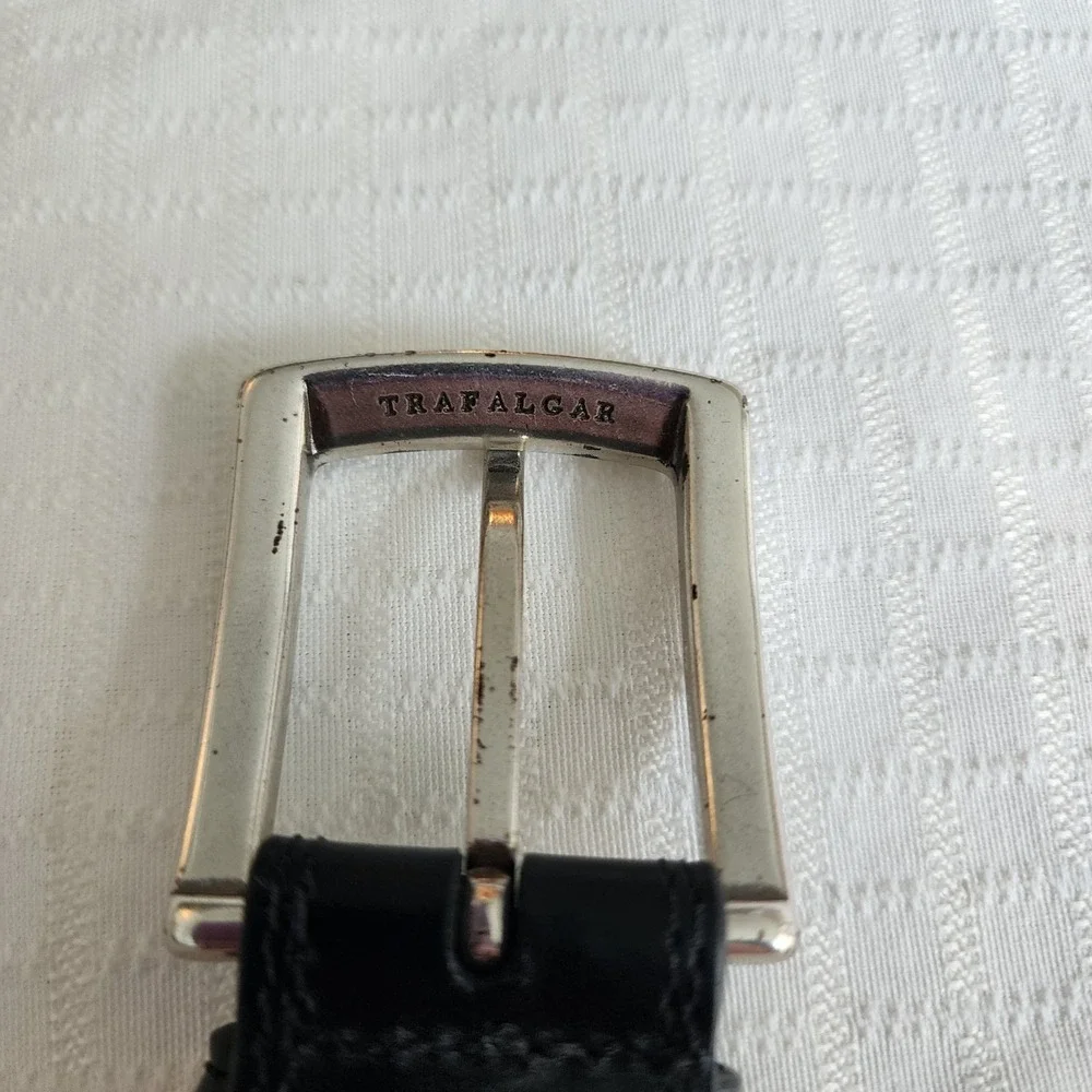 Trafalgar Men‎ Black Genuine Leather Dress Belt Silver Buckle 46